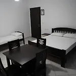 Restaurant Globi 3* Velipojë