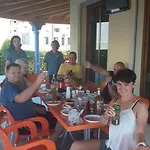 Otel Restaurant Globi Velipojë