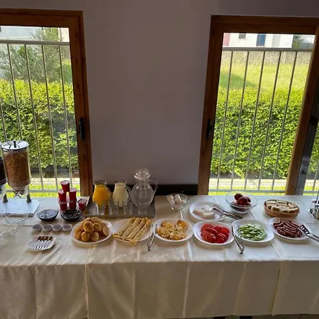 Ξενοδοχείο Restaurant Globi 3*
