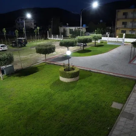 Restaurant Globi 3* Velipojë