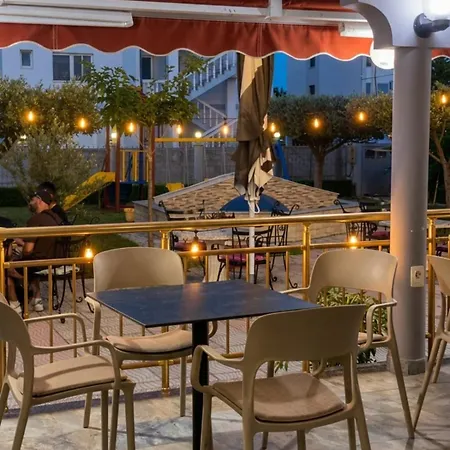 Restaurant Globi Velipojë