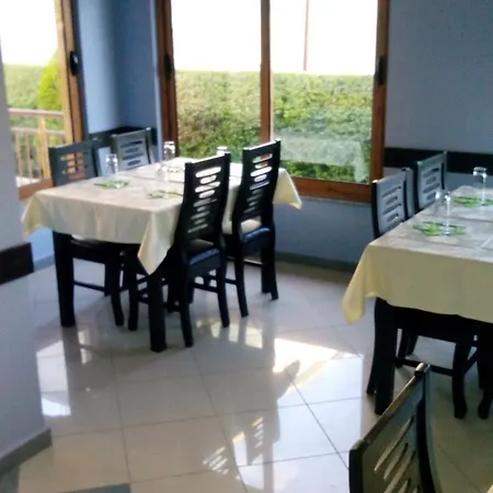 Restaurant Globi Velipojë