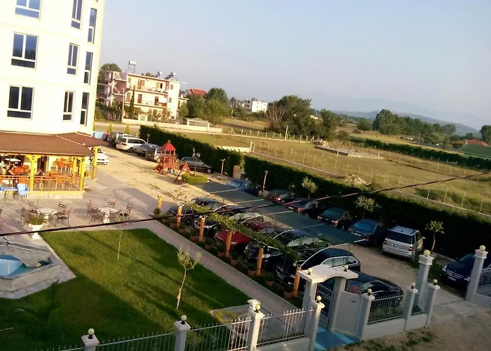 酒店 Restaurant Globi Velipojë